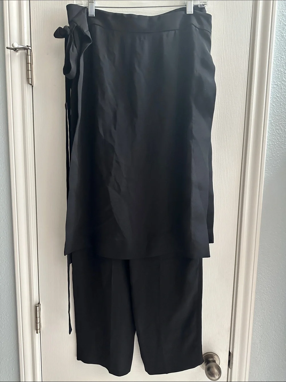 Oscar de la Renta Black Trousers with Wrap Skirt NWT Silk Blend Women’s 6 Chic